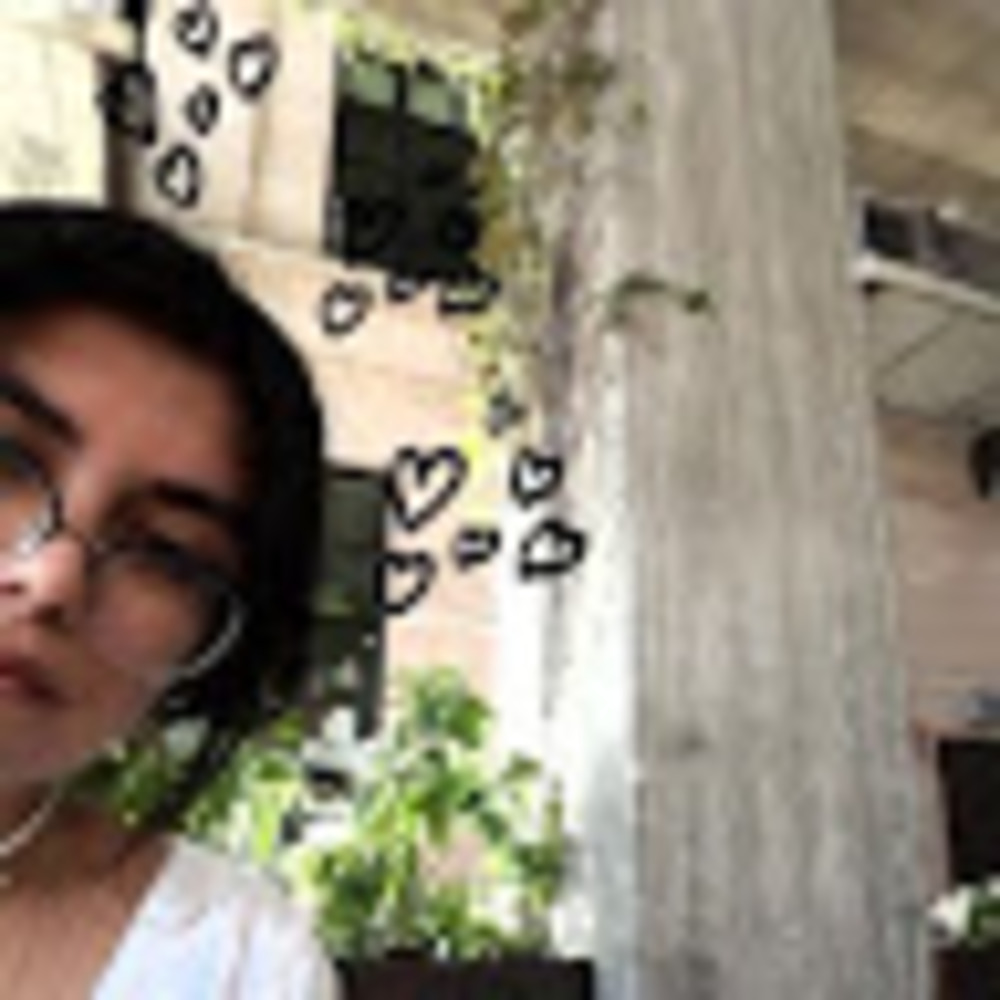 Meet your Posher, Maria paula